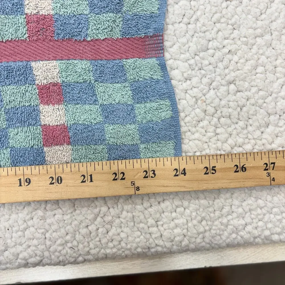 Vintage Elegance by Lady Pepperell Bath Towel Blue/Pink Checkerboard USA Cotton